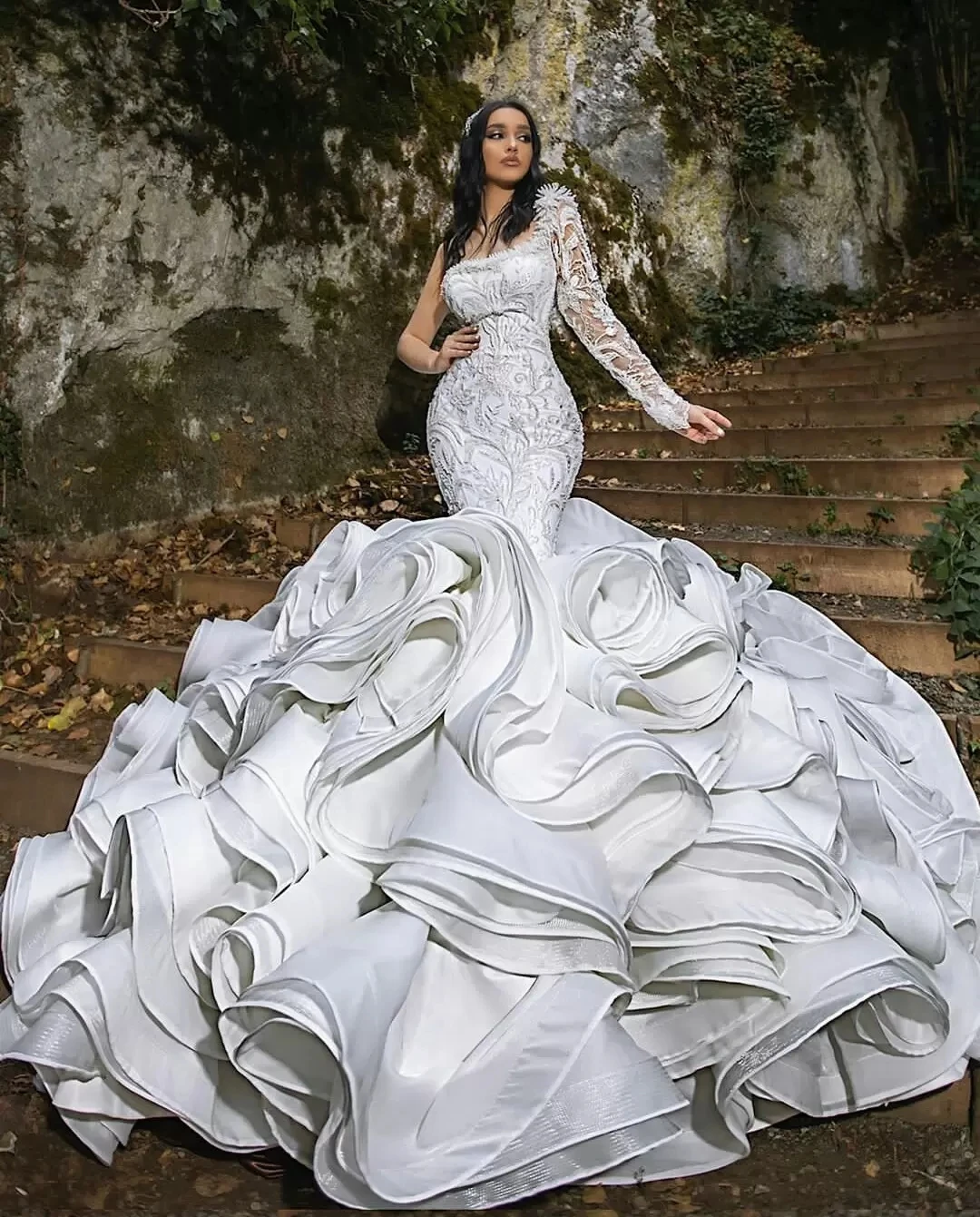 2023 Elegantiška Vestuvinė Suknelė, Vieną Petį Ilgomis Rankovėmis Undinė Vestuvinės Suknelės Pagal Užsakymą Pagaminti Nėriniai Appliques Granules, Vestidos De Noiva