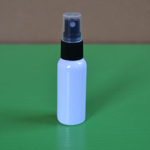 100vnt Didmeninė 30ml balta spalva purškimo butelis , 1 kartą white PET atomiser purškimo butelis , tuščias, plastikiniai 30 ml butelį su pompa